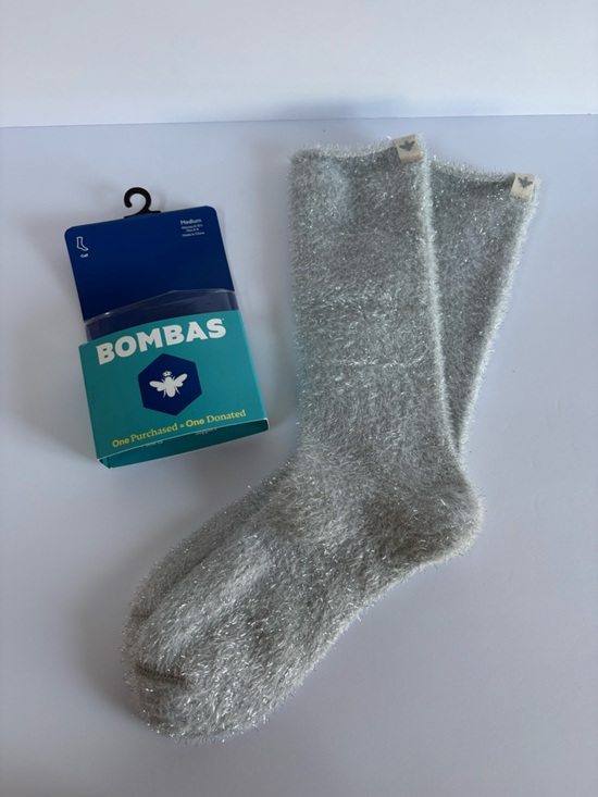 NWT Bombas Women's Fuzzy Socks Size Medium - Picture 8 of 13